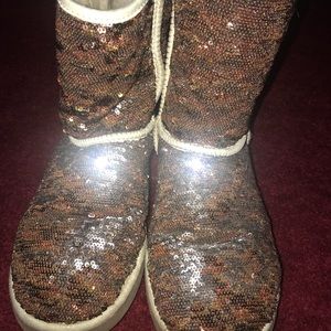 Champagne sparkle Uggs